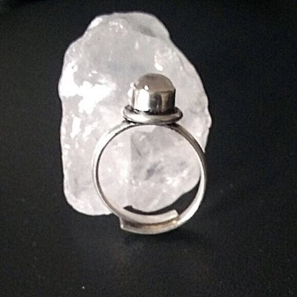 Palest Rose Quartz Cabochon - Midi Ring - Toe Ring - Child's - Adjustable 3.5+++ - Picture 4 of 8